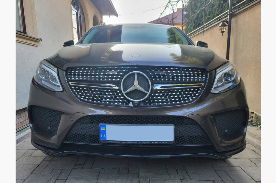 Mercedes GLE coupe C292 2015-2019 гг. Тюнинг решетка радиатора (Diamond Black) С местом под камеру Фото 3