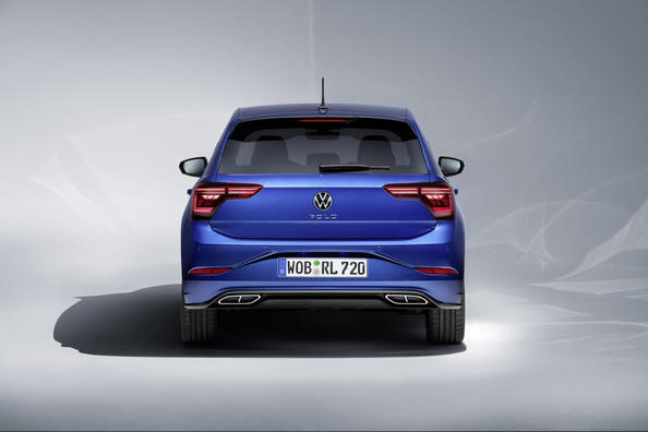 Обновленный пятидверный хэтчбек Volkswagen Polo фото 5