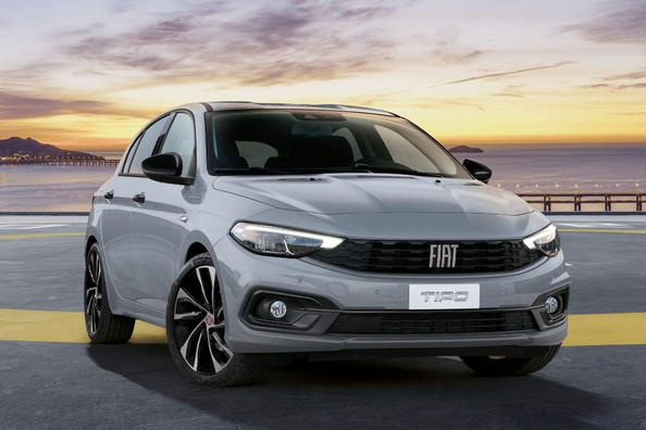 Обновленный пятидверный хэтчбек Fiat Tipo Hatchback