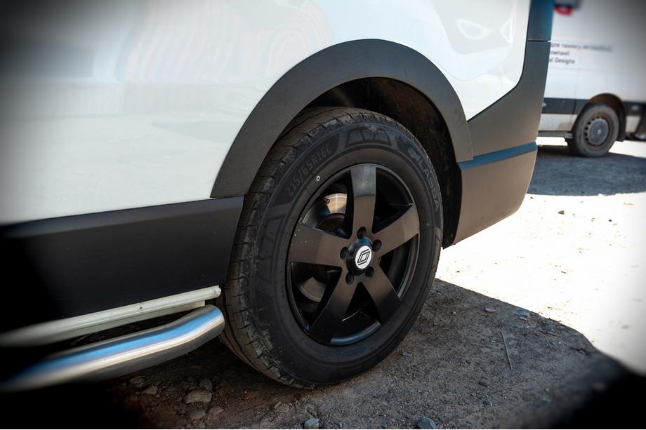 Nissan NV300/Primastar 2016- гг. Расширители арок (6 шт, черные, ABS) Фото 4