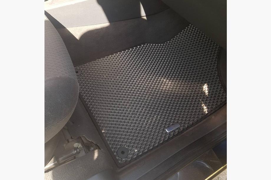 Volkswagen Sharan 1995-2010 гг. Коврики EVA (2 ряда, черные) Фото 1
