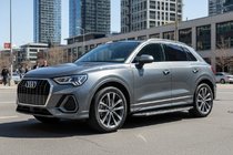 Audi Q3 2019–2025 гг. Боковые Подножки Duru (2 шт., Алюминий) фото 1