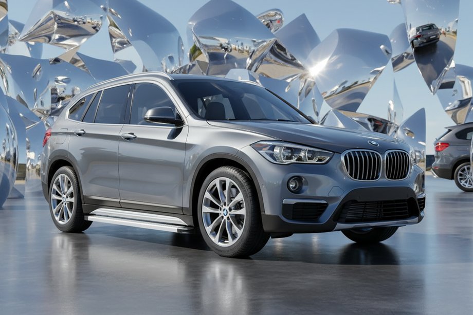BMW X1 F48 2015-2022 гг. Боковые Подножки Maya V2 (2 шт., Алюминий) Image
