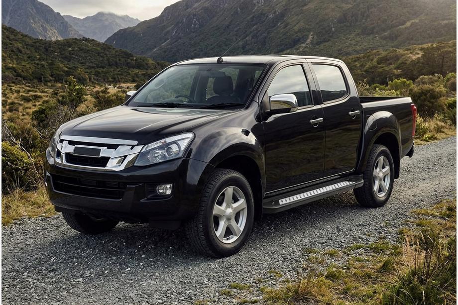 Isuzu D-Max 2011-2019 гг. Боковые Подножки Vision New Black (2 шт., Алюминий) Фото 1