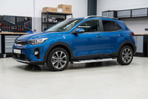 Kia Stonic 2017- гг. Боковые Подножки Mevsim Grey (2 шт., Алюминий) фото 1