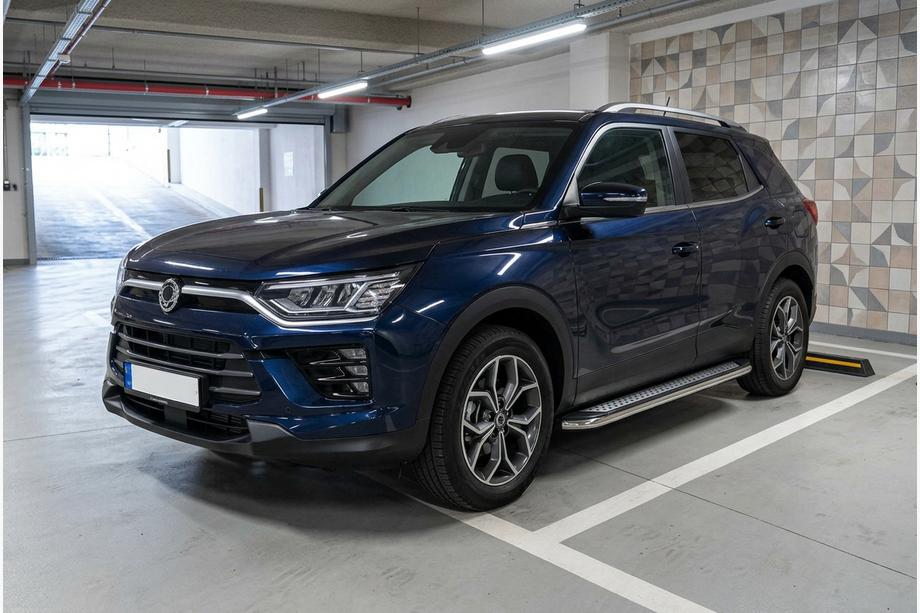 SsangYong Korando 2019- гг. Боковые Подножки Maydos V2 (2 шт., Алюминий) Image