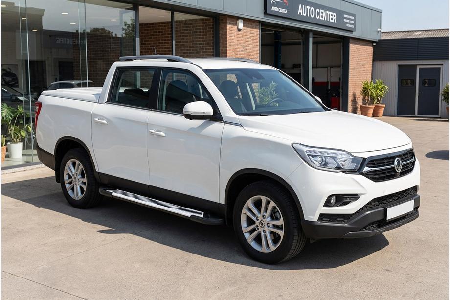 SsangYong Musso II 2018– гг. Боковые Подножки Line (2 шт., Алюминий) Image