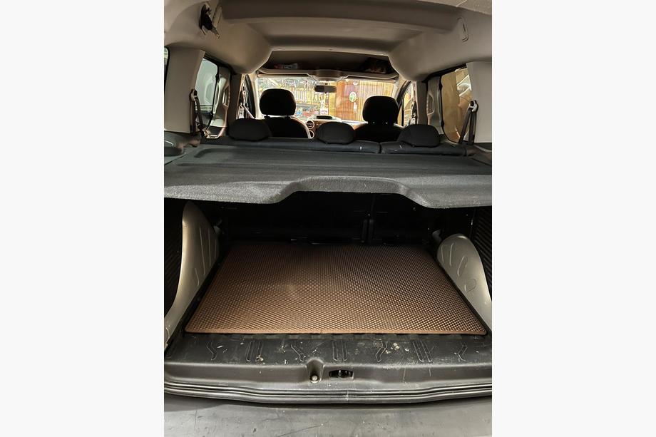 Citroen Berlingo 2008-2018 гг. Коврик багажника (EVA, кирпичный) Фото 1