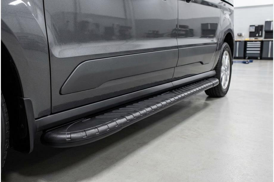 Volkswagen Caddy 2020- гг. Боковые пороги Bosphorus Black (2 шт., алюминий) Image