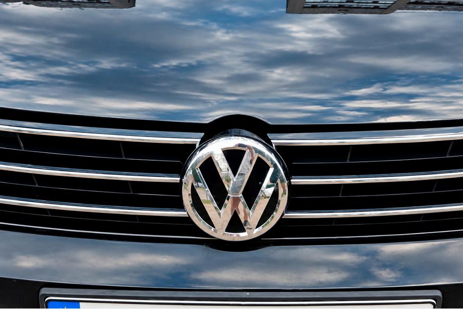 Volkswagen Golf 7/E-Golf 2012-2020 гг. Передний значок 2017-2020 3G0853601B Фото 1