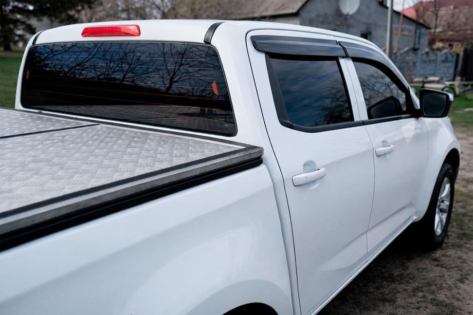 Isuzu D-Max 2019- гг. Ветровики на окна (4 шт., Sunplex Sport) Фото 5