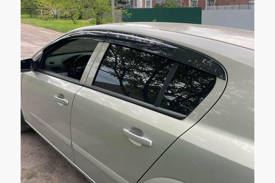 Opel Astra H 2004-2013 гг. Ветровики HB (4 шт., Sunplex Sport) Фото 2