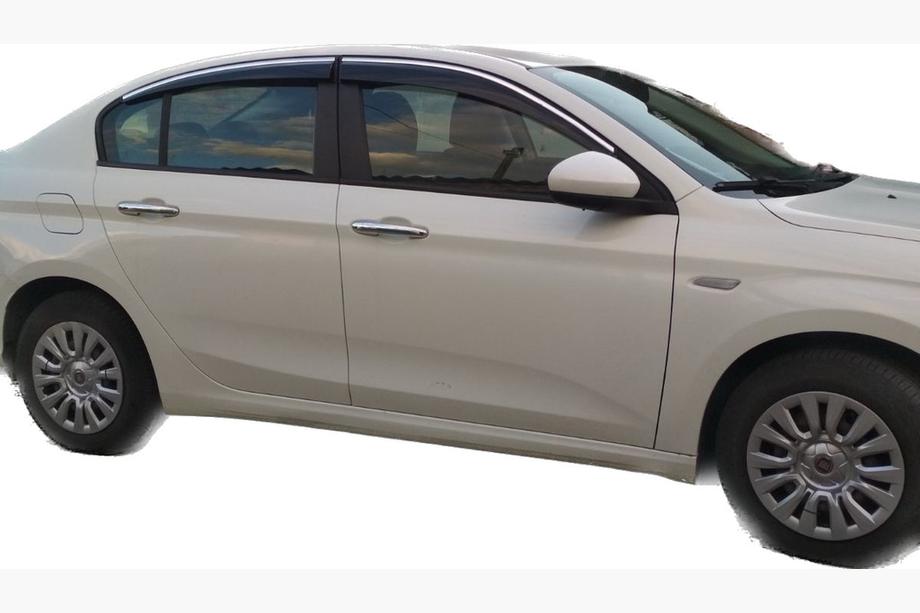 Fiat Tipo 2016- гг. Ветровики с хромированным молдингом (4 шт., Sunplex Chrome) Image