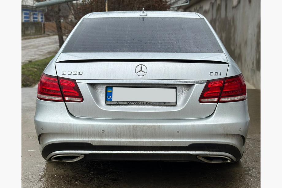 Mercedes E-class W212 2009-2016 гг. Спойлер Lip (Sunplex, Черный) (130,5см x 5,8см) Фото 3