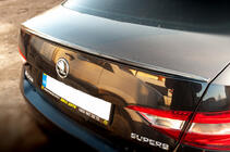 Skoda Superb 2015-2024 гг. Спойлер LIP (Sunplex, черный) (119,2см*7,3см) фото 1
