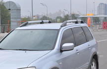Mitsubishi Outlander 2001-2006 гг. Рейлинги на крышу (2 шт, OEM) фото 2