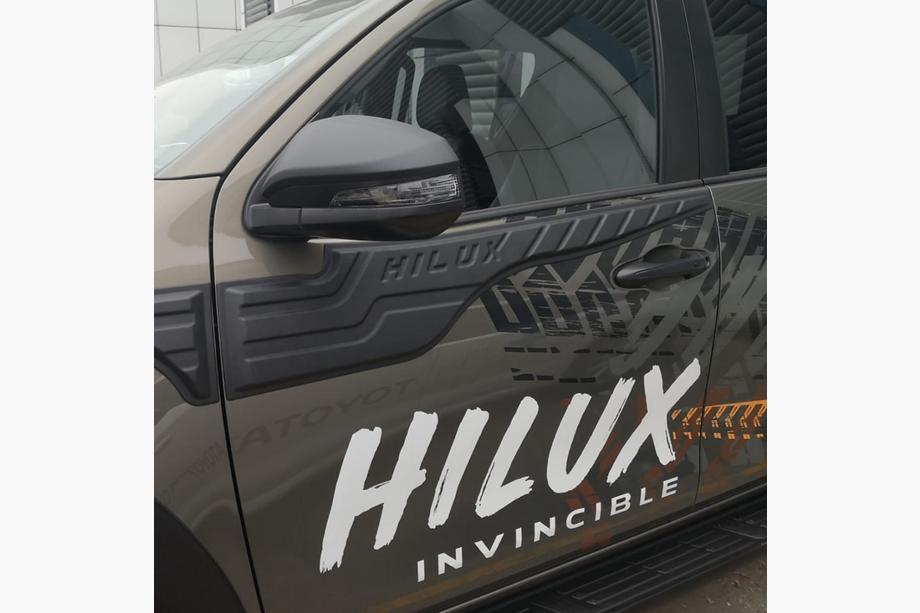 Toyota Hilux 2015- гг. Верхние молдинги на двери (4 шт, ABS) Фото 6