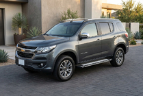 Chevrolet Trailblazer 2012-2019 гг. Боковые Подножки Rainbow (2 шт., Алюминий) фото 1