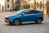 Fiat Tipo Cross 2021- гг. Боковые Подножки Maya V2 (2 шт., Алюминий) фото 1