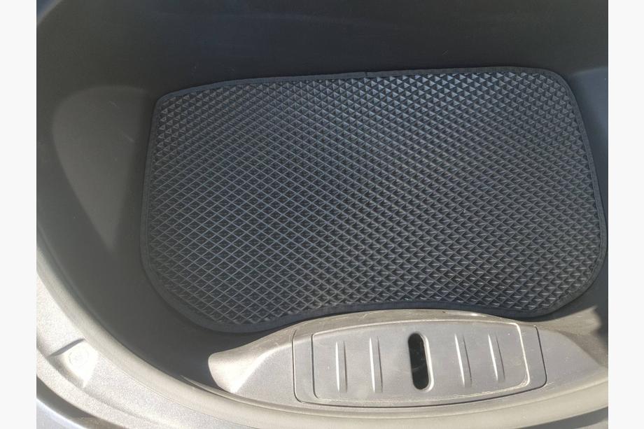 Tesla Model 3 2017- гг. Передний коврик багажника EVA (черный) Image