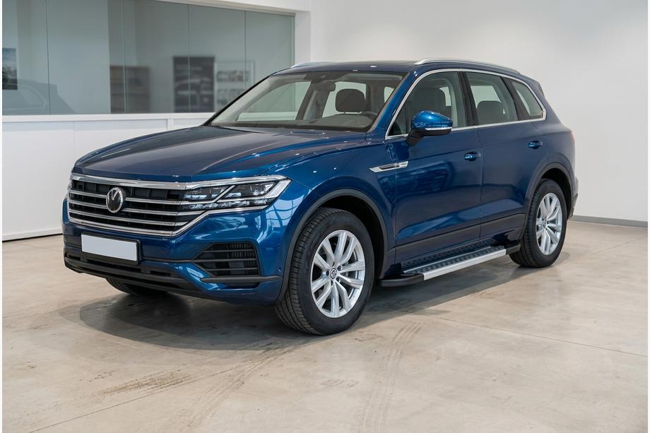 Volkswagen Touareg 2018- гг. Боковые Подножки Vision New Grey (2 шт., Алюминий) Фото 1