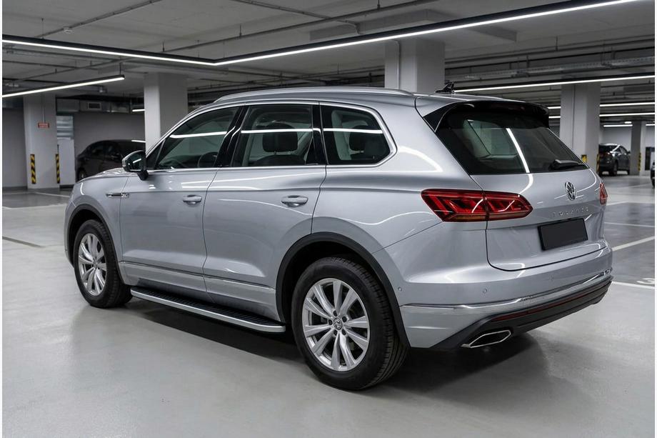 Volkswagen Touareg 2018- гг. Боковые Подножки Tayga Grey (2 шт., Алюминий) Фото 1