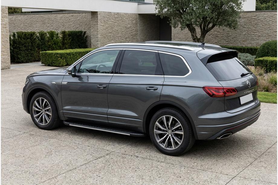 Volkswagen Touareg 2018- гг. Боковые пороги Bosphorus Grey (2 шт., алюминий) Фото 1