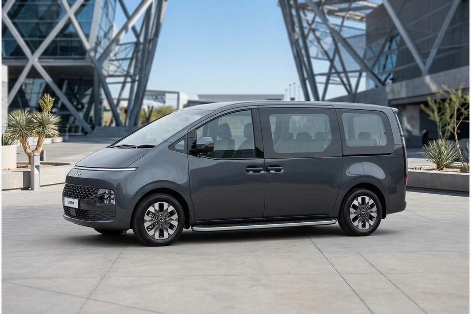 Hyundai Staria 2021- гг. Боковые Подножки Tayga Grey (2 шт., Алюминий) Фото 1